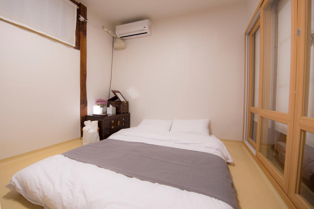 Stay 256 Hanok Guest House Seoul Exterior photo